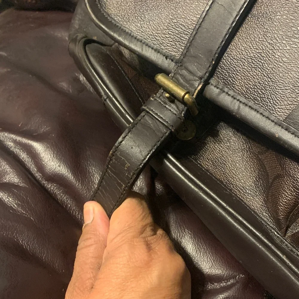 Coach Brown Signature Coated Canvas Messenger Bag